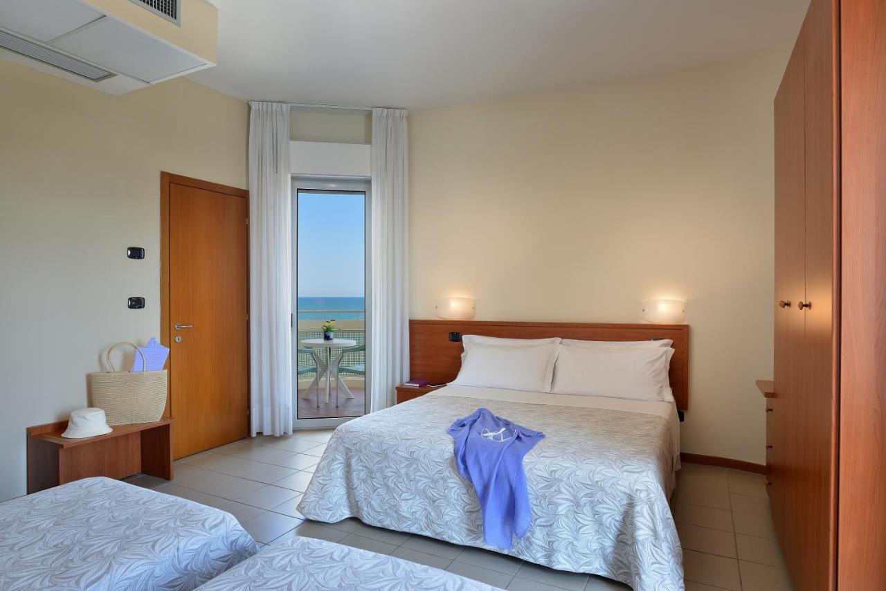 Hotel Nuovo Diana Senigallia Exterior photo